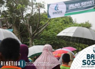 Meriahnya Jalan Sehat Bersama Warga Desa Hargomulyo