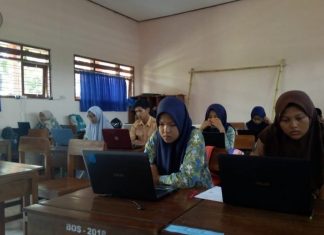 Siswa Smadangawi Ikuti Ujian Akhir Semester 1 dengan PBT dan CBT