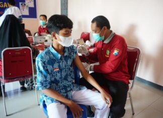 Siswa Tuntas Jalani Vaksinasi Pelajar Covid-19
