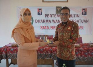 Dirgahayu Dharma Wanita Persatuan ke-22 di SMAN 2 Ngawi