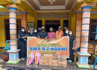 Menanamkan Rasa Peduli Melalui Bakti Sosial SMADA 2022