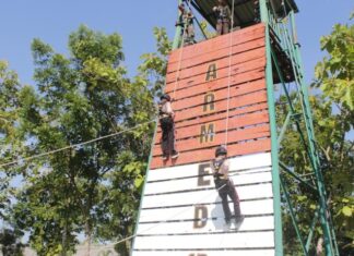 Kegiatan Penempuhan Brevet SMA Negeri 2 Ngawi Taruna Indonesia di Yon Armed 12 Ngawi