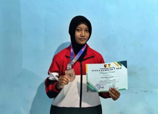 Vega Nikita Sabet Juara 1 Kejuaraan Karate Jawa Timur Piala Pangdam V/BRW 2023
