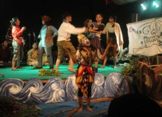 Teater Alid Smada Art Gelar Pentas Seni Peringatan Hari Teater Dunia 2024