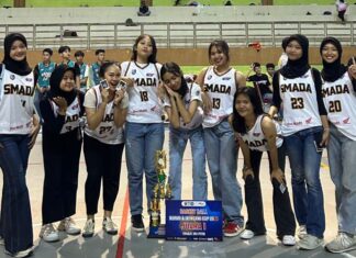 Ekstrakurikuler Basket Putri Smadangawi Sabet Juara 1, Turnamen Basketball Bupati dan IAI Ngawi Cup 2024