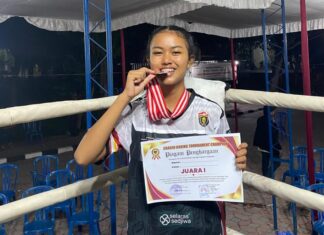 Bernadetta Andini Raih Juara 1 Sragen Boxing Tournament Champion Tahun 2024
